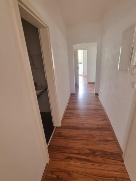 Thumbnail-Ab sofort: Großzügige 2-Zimmer-Wohnung mit modernem Bad und Balkon