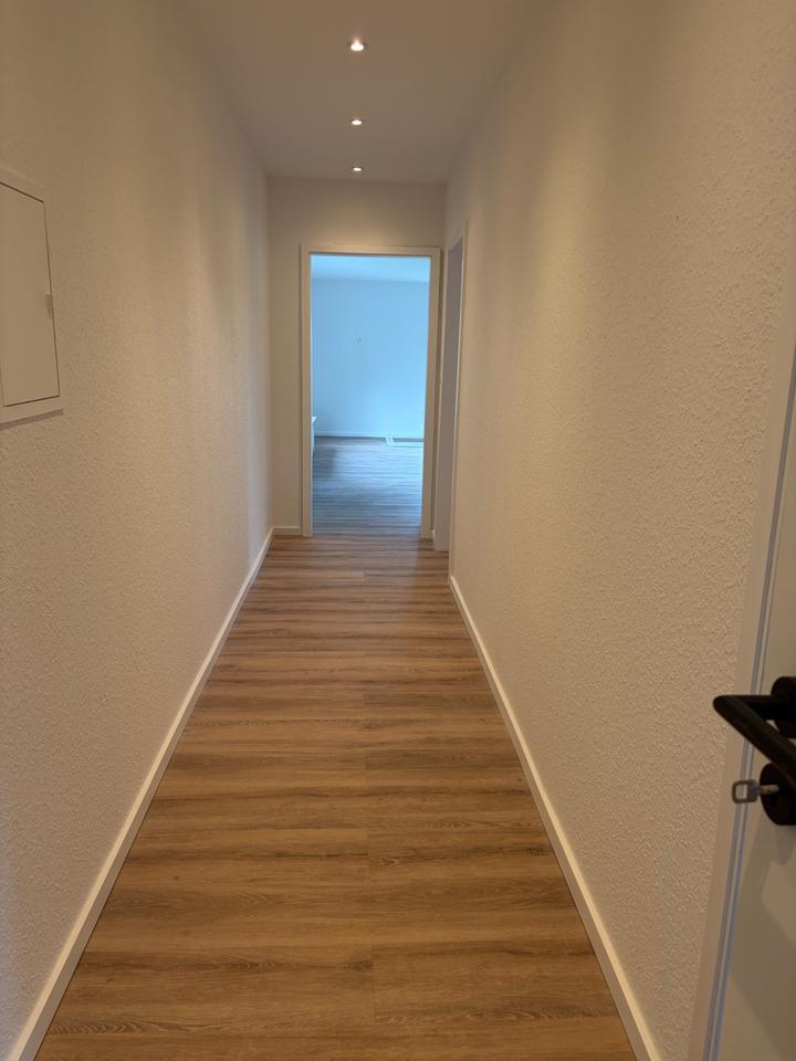 Thumbnail-Frisch sanierte 3-Zimmer-Wohnung, Mit Küche und eigenem Eingang