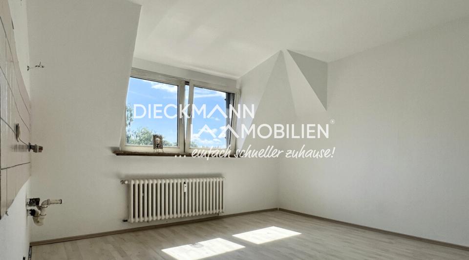 Thumbnail-Renovierte Dachgeschosswohnung in ruhiger Lage