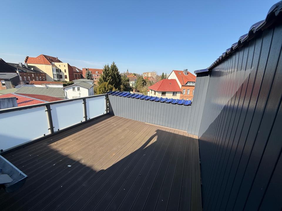 Thumbnail-2 Zimmerwohnung mit großer Dachterasse in Gardelegen