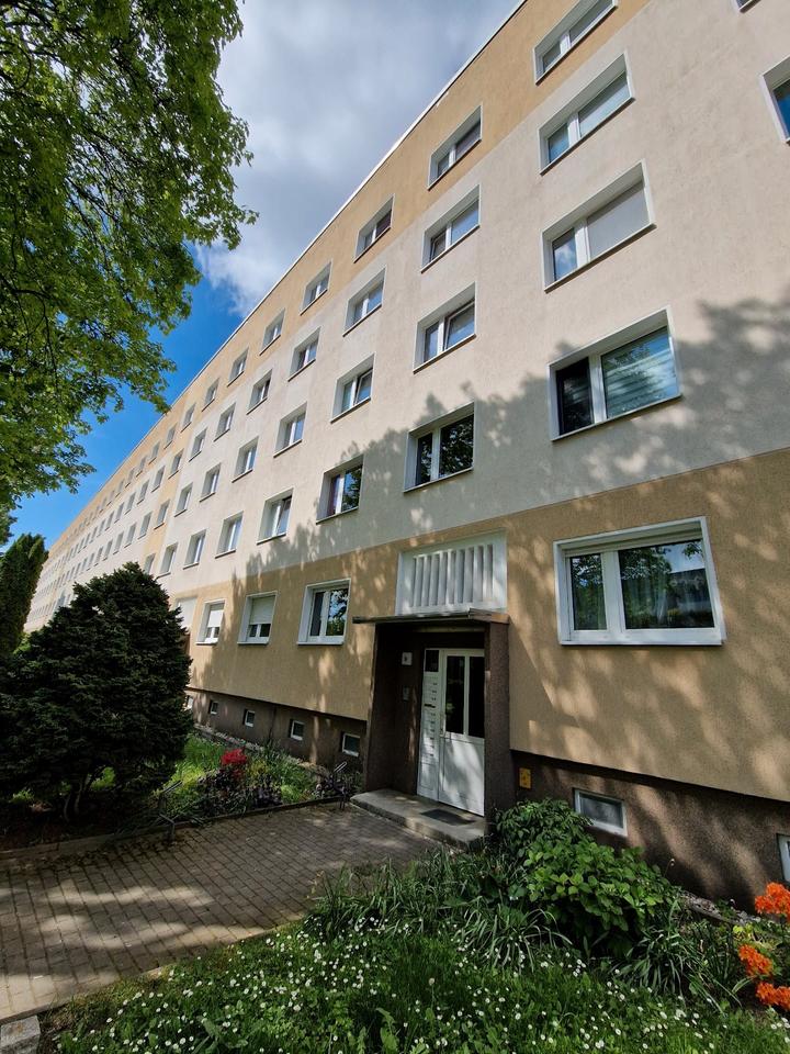 Thumbnail-Drei Zimmer Wohnung mit Balkon - Ab Februar 2026 mit neuer Einbauküche!