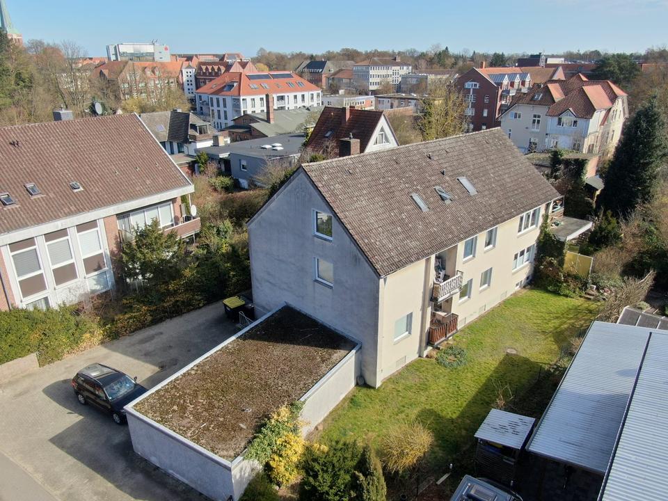 Thumbnail-MFH mit 6 Einheiten + 3 Garagen in Uelzen | Voll vermietet |