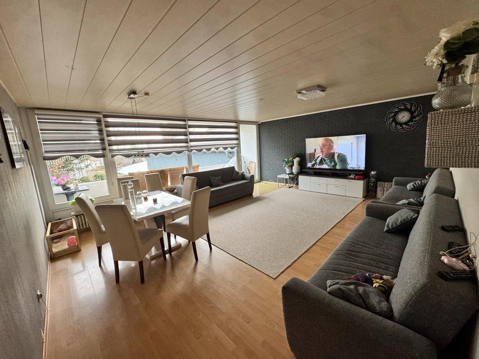 Thumbnail-3- Zimmer Wohnung in Bielefeld ! Nähe Obersee mit Stellplatz !