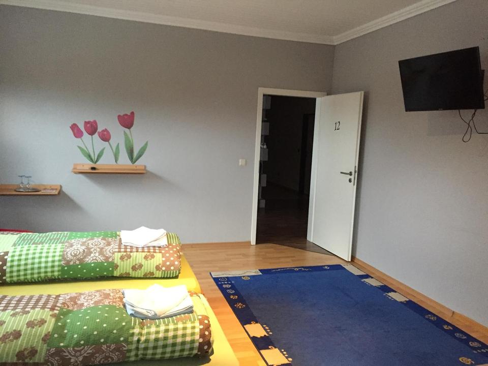 Thumbnail-Große Wohnung zu vermieten - ideal für MonteureArbeiter
