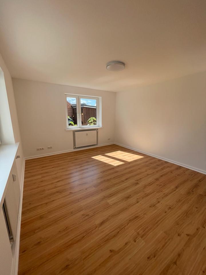 Thumbnail-Wohnung FREI nach Sanierung, EG, Terrasse, 2 ZKB