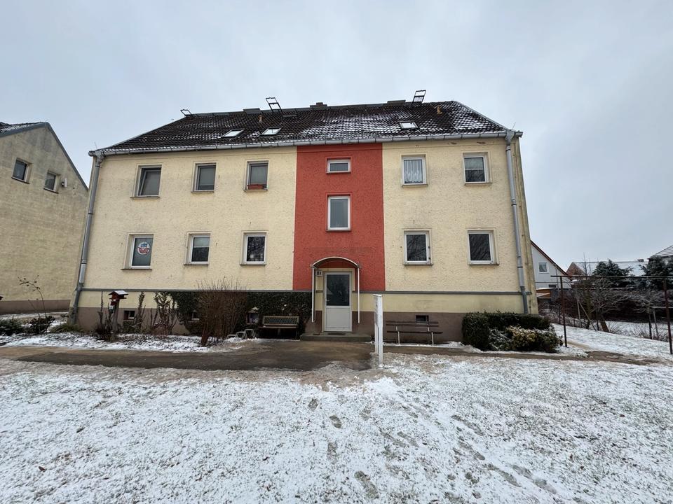 Thumbnail-Schöne 2-Raum Wohnung mit PKW Stellplatz in 17039 Neddemin