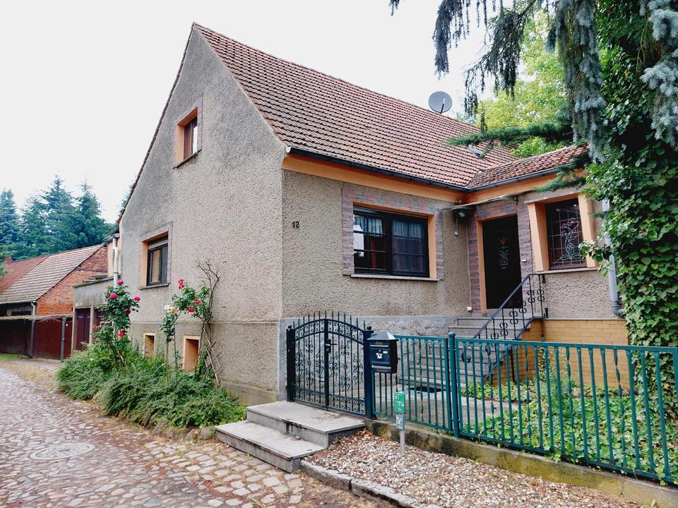 Thumbnail-Idyllisches Wohnhaus mit Ferienhaus