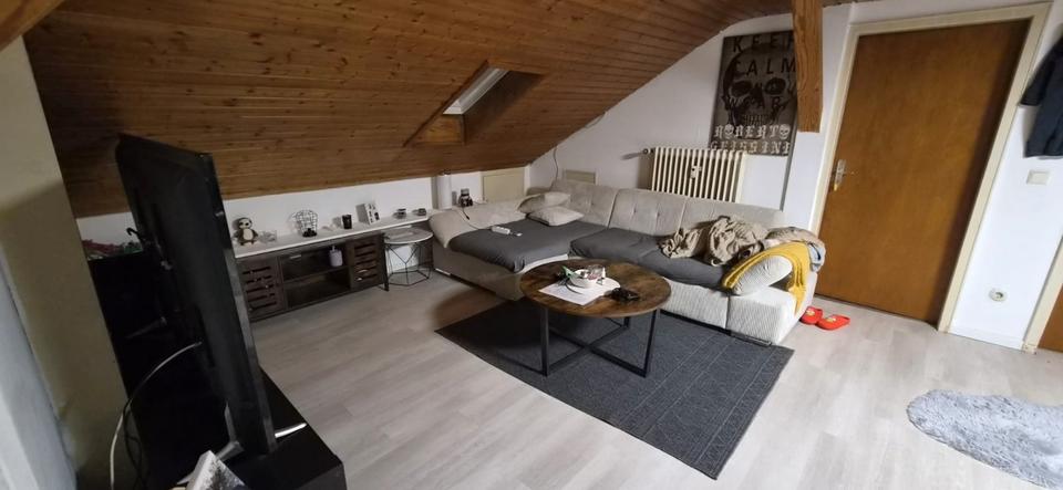 Thumbnail-Gemütlich 3 Zimmer Wohnung (DG)