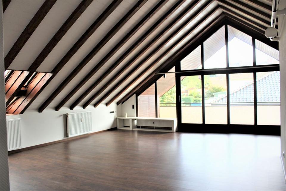 Thumbnail-Großzügige Dachgeschoßwohnung