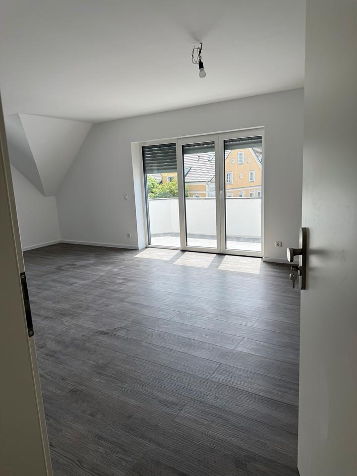 Thumbnail-Moderne Neubau Dachgeschoss Wohnung in Wiehl-Drabenderhöhe