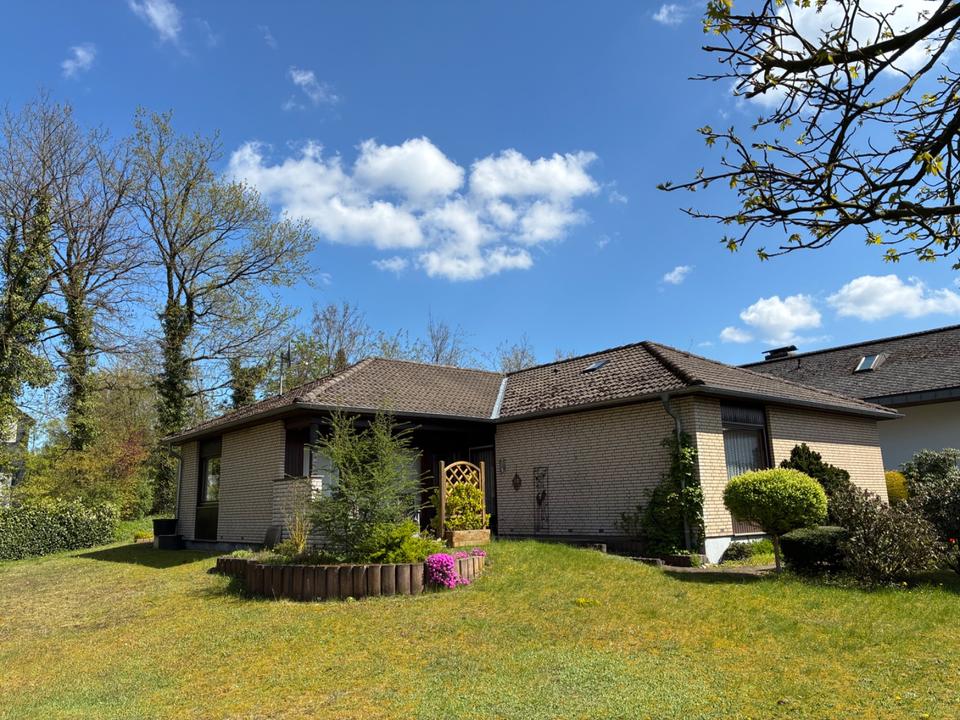 Thumbnail-Verklinkerter Bungalow mit viel Privatsphäre, großes Grundstück