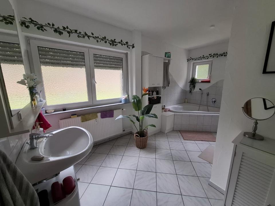 Thumbnail-Schöne 2.5 Zimmer Wohnung in Asslar Kernstadt zu vermieten