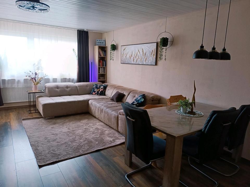 Thumbnail-4-ZIMMER WOHNUNG