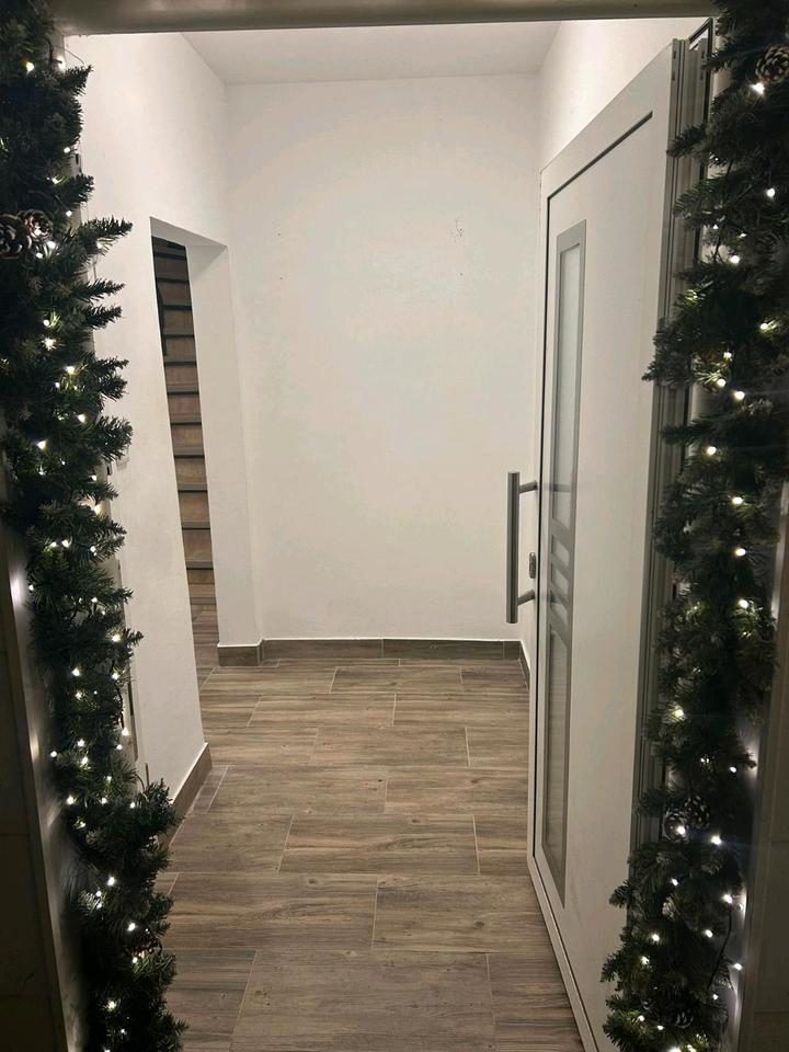 Thumbnail-Helle 4-Zimmer-Wohnung auf 3 Etagen - ca. 80m², eigener Eingang