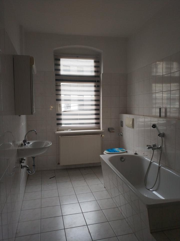 Thumbnail-3-Zimmer-Whg,76m2,Hohenstein-E.,Centrum,EBK,Parkplatz