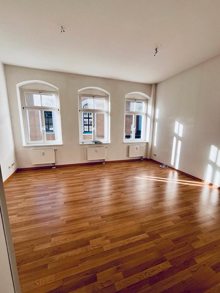 Thumbnail-Freiberg helle 2 Zimmer Wohnung 64 Quadratmeter