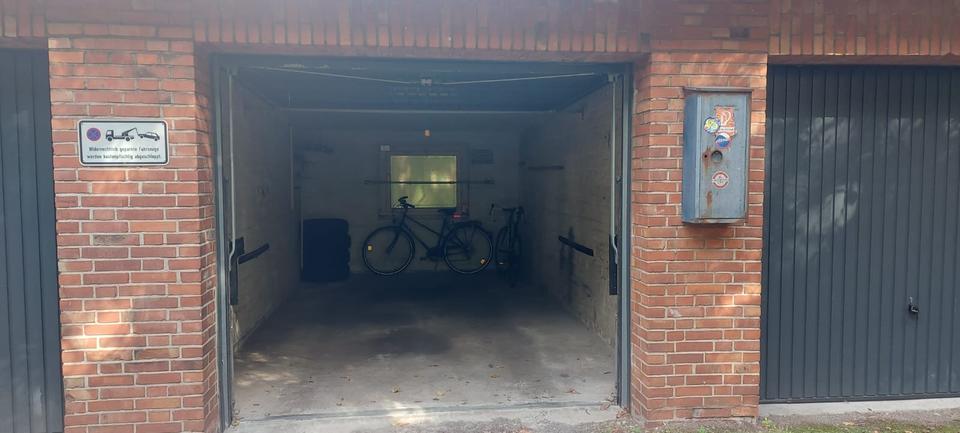 Thumbnail-Einzelgarage Stellplatz zu vermieten