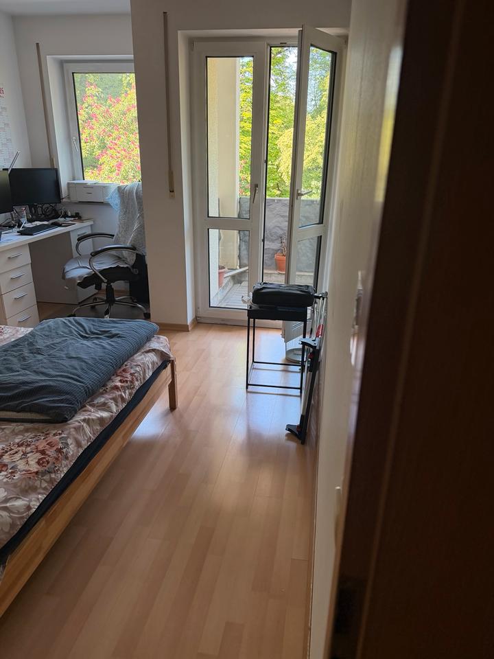 Thumbnail-4-Zimmer-Wohnung zu vermieten
