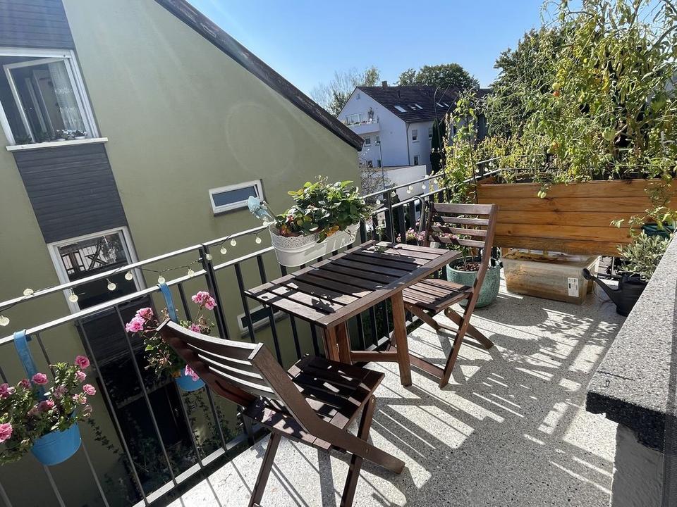 Thumbnail-Helle 2-Zimmer Dachgeschosswohnung mit Balkon in Ditzingen