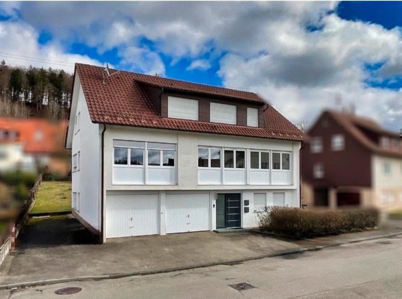 Thumbnail-Großzügige helle 3-Zimmer Wohnung mit Einbauküche