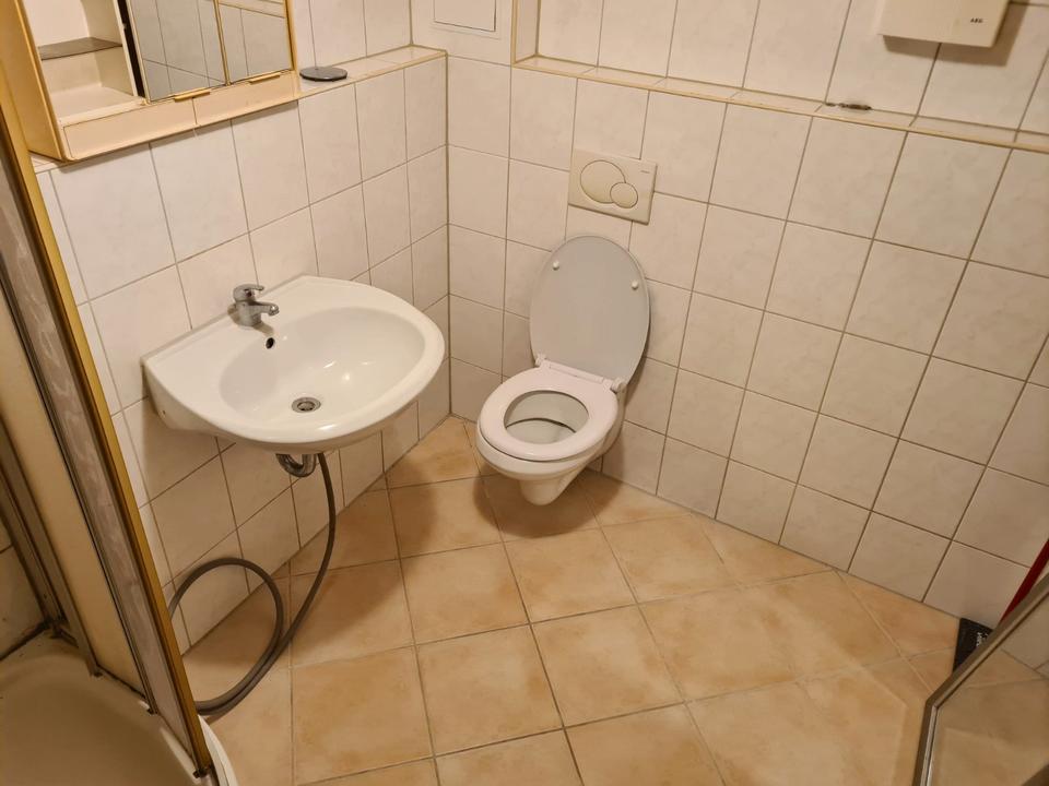 Thumbnail-1 Zimmer Wohnung im UG