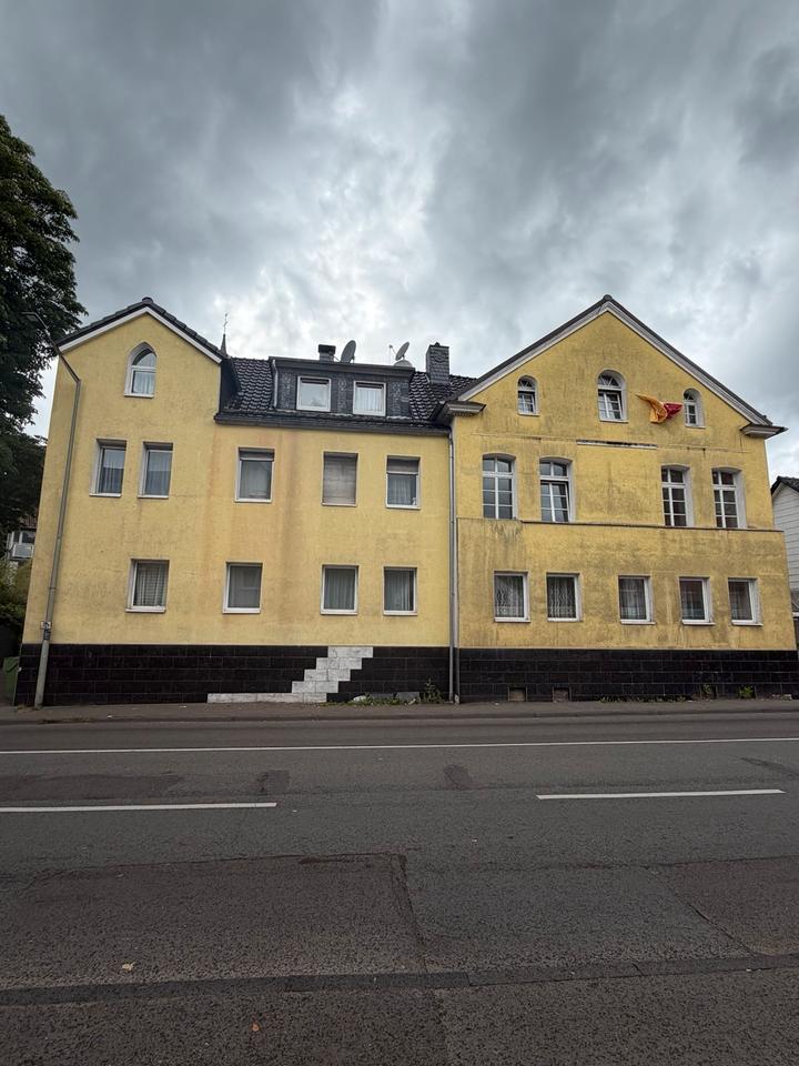 Thumbnail-Mehrfamilienhaus