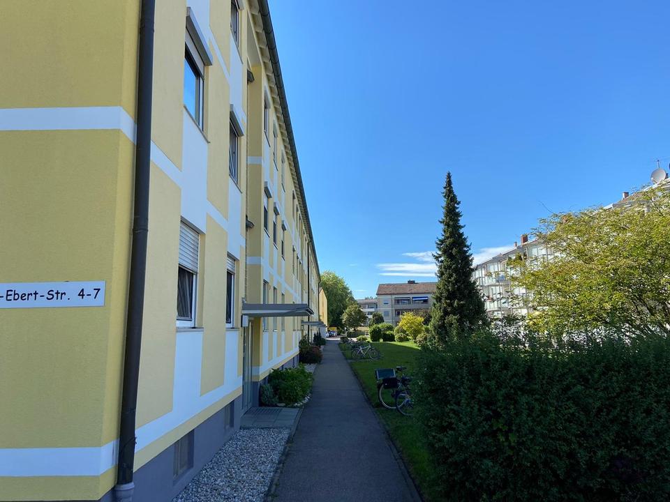 Thumbnail-Modernisierte 3-ZiWhg mit Balkon & Einzelgarage