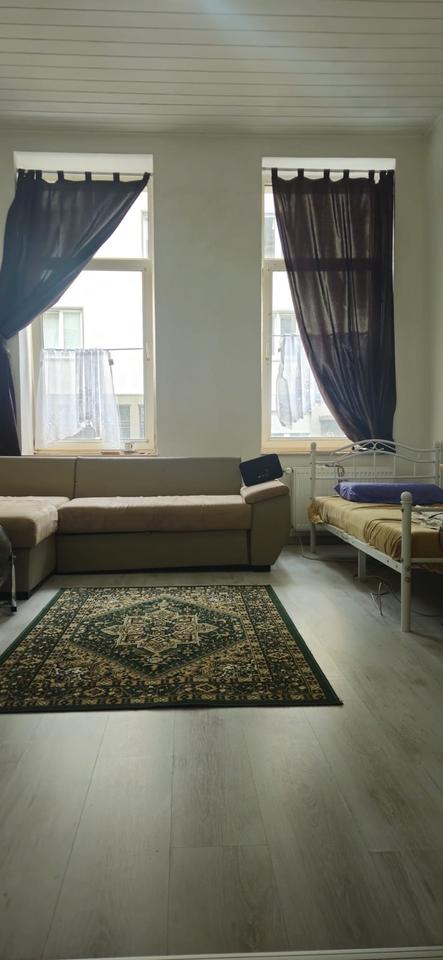 Thumbnail-Modernisierter Altbau 2 Zimmer Wohnung 37qm in der Jägerstr.