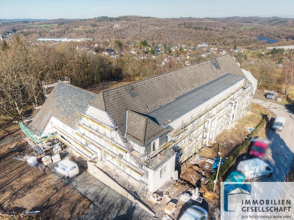 Thumbnail-Altersgerechte und sanierte Seniorenwohnungen mit Personenaufzug im Haus Schönstein zu vermieten.