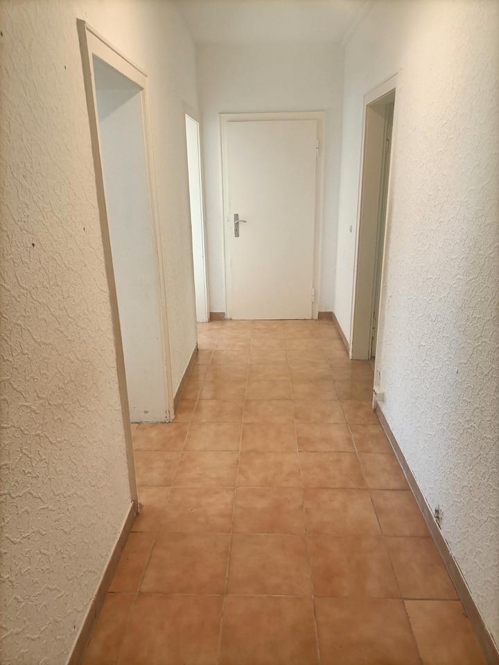 Thumbnail-3 ZKB Wohnung in perfekter Lage nahe kleinen Markt in Saarlouis