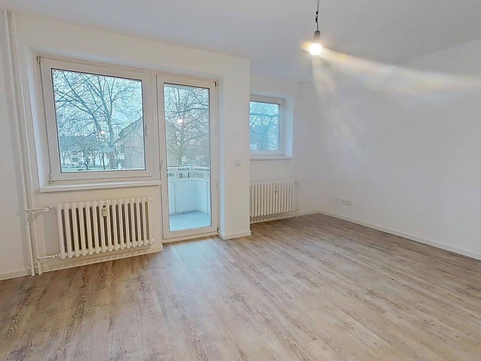 Thumbnail-**Frisch für Sie saniert: 3-Zimmer-Wohnung mit BALKON ***