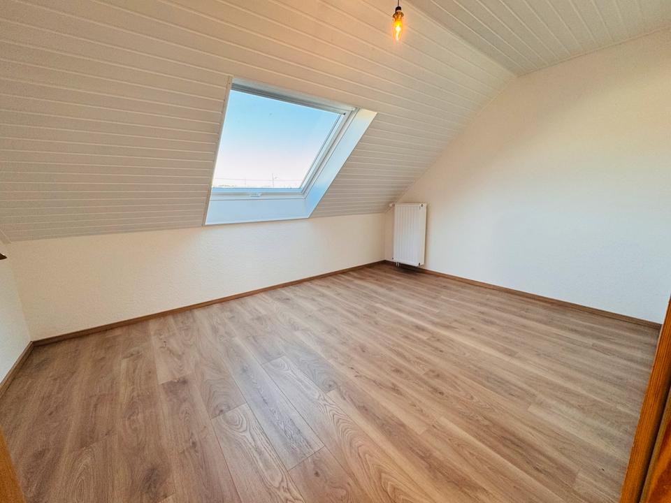 Thumbnail-DG WHG in Ensdorf - 2 Zimmer Küche Bad - top Anbindung