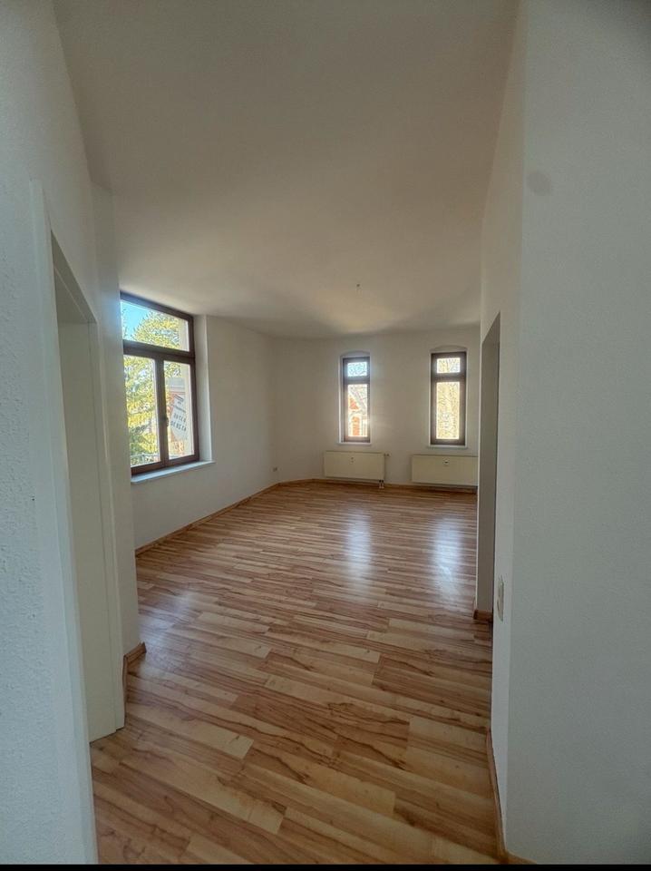 Thumbnail-2-ZIMMER WOHNUNG REICHENBACH
