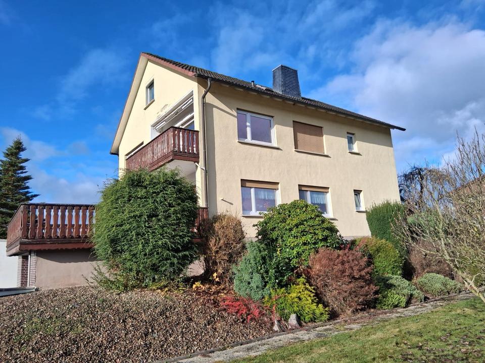 Thumbnail-2-Familienhaus in schöner Ortsrandlage