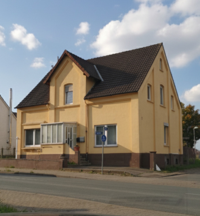 Thumbnail-Mehrfamilienhaus mit Garten