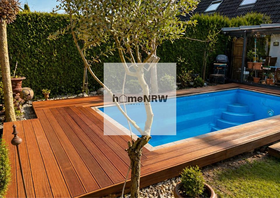 Thumbnail-Wohnen mit Pool & Garten in Meerbusch-Strümp Einfamilienhaus