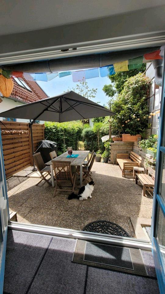 Thumbnail-„Haus im Haus“ Maisonette 4 Zimmer mit Terrasse & Garten: Privat