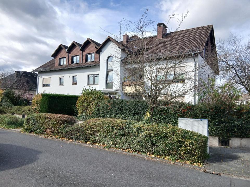 Thumbnail-gemütliche Dachgeschosswohnung mit offener Galerie und Loggia