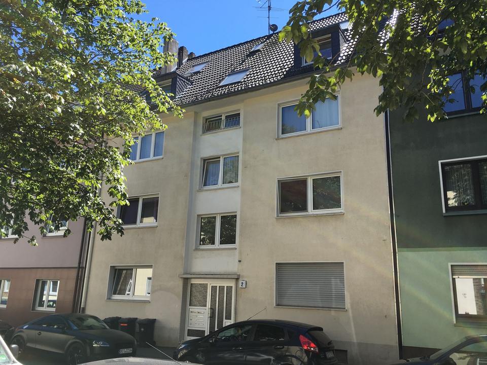 Thumbnail-Modernisierte Wohnung mit 2,5 Zimmern und Balkon (Besselstr. 2)