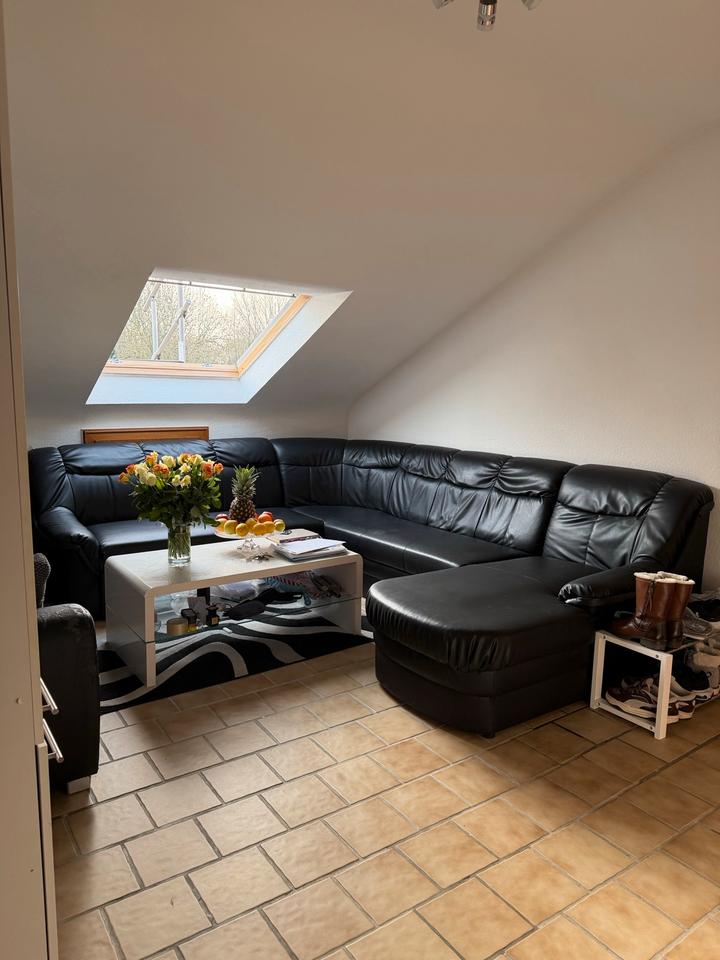 Thumbnail-3-Zimmer-Dachgeschosswohnung zu vermieten