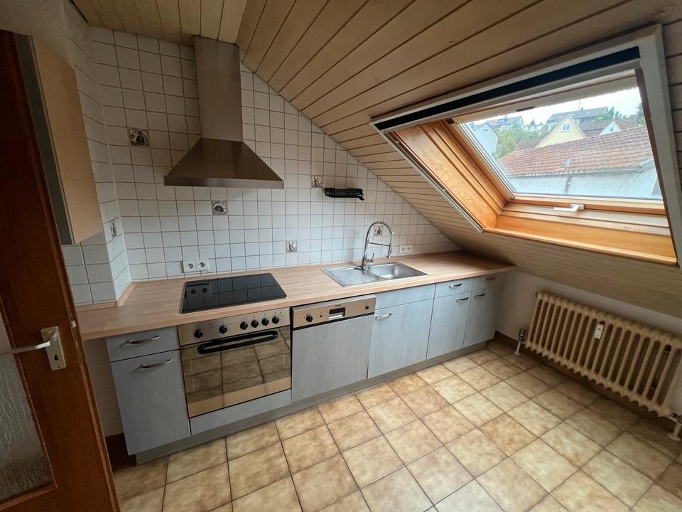 Thumbnail-Schöne und gepflegte 2,5-Raum-Dachgeschosswohnung mit EBK in Deiz