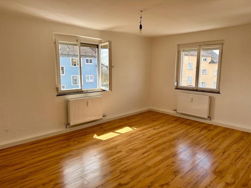 Thumbnail-Helle, frisch renovierte 4. Zi. Wohnung mit 78qm Aulendorf