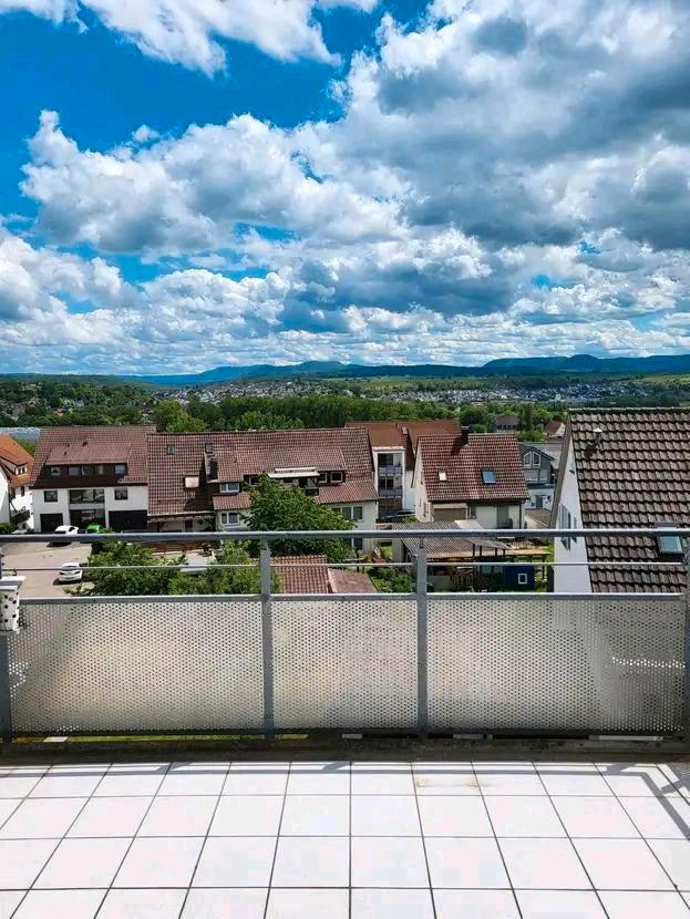 Thumbnail-Tolle 4 Zimmer Maisonette-Wohnung mit 1 TG + 1 SP zu vermieten.