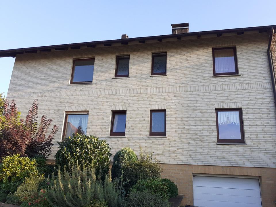 Thumbnail-Großes Zweifamilienhaus mit schönem Blick ins Wesertal