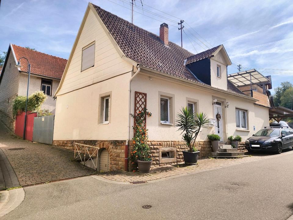 Thumbnail-Freistehendes Einfamilienhaus auf dem Land