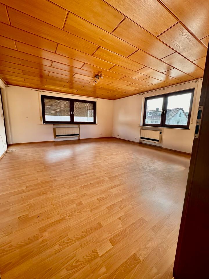 Thumbnail-3,5-Zimmer-Wohnung in Nufringen – hell, ruhig, top Lage!