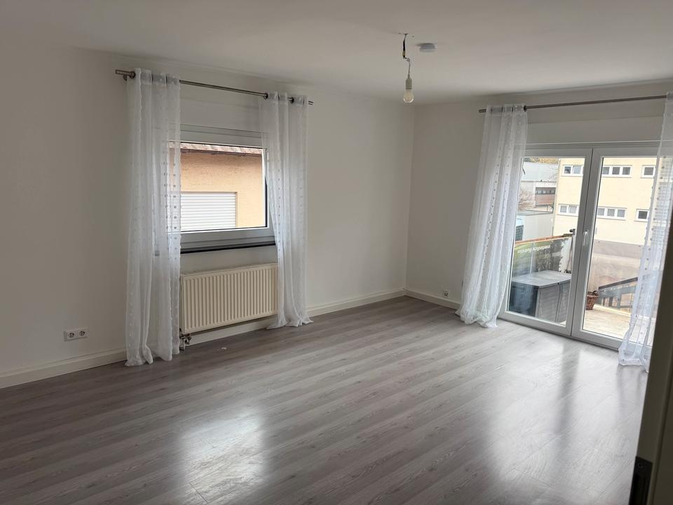 Thumbnail-Moderne 4 Zimmer Wohnung in Ludwigsburg