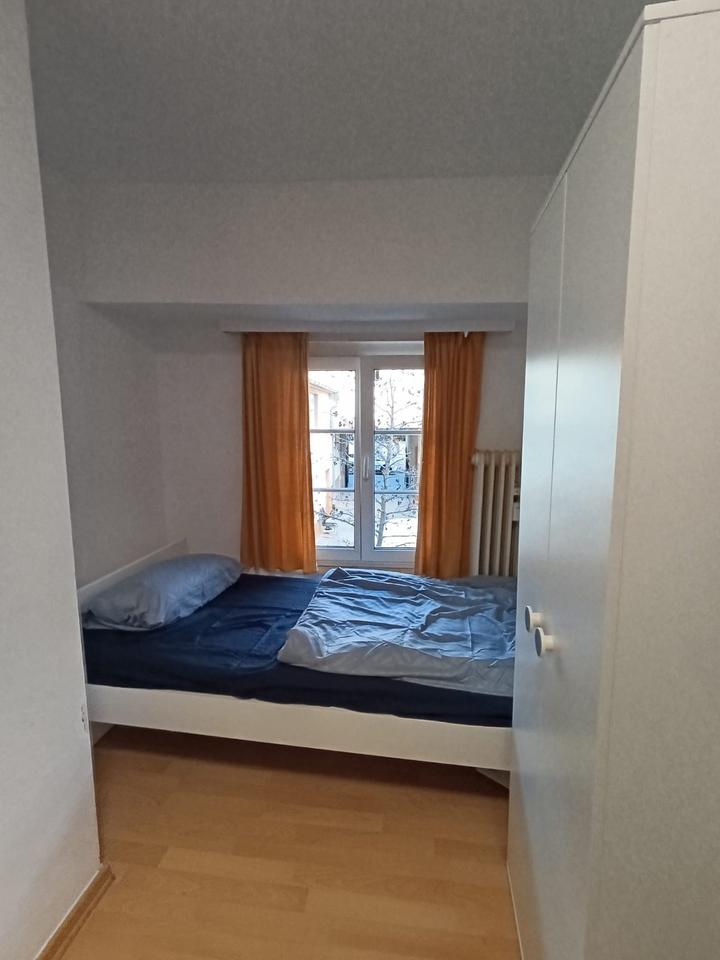 Thumbnail-Möblierte 1 Zimmer Wohnung mit Bad und Küche in 60488 Frankfurt