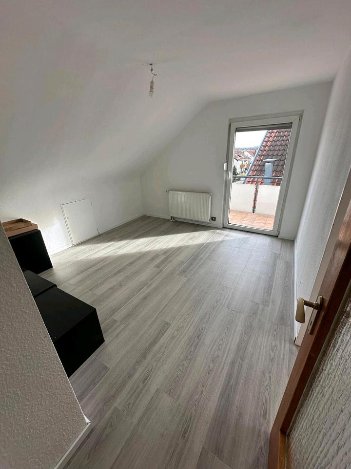 Thumbnail-3-Zimmer-Dachgeschosswohnung in Filderstadt-Bernhausen