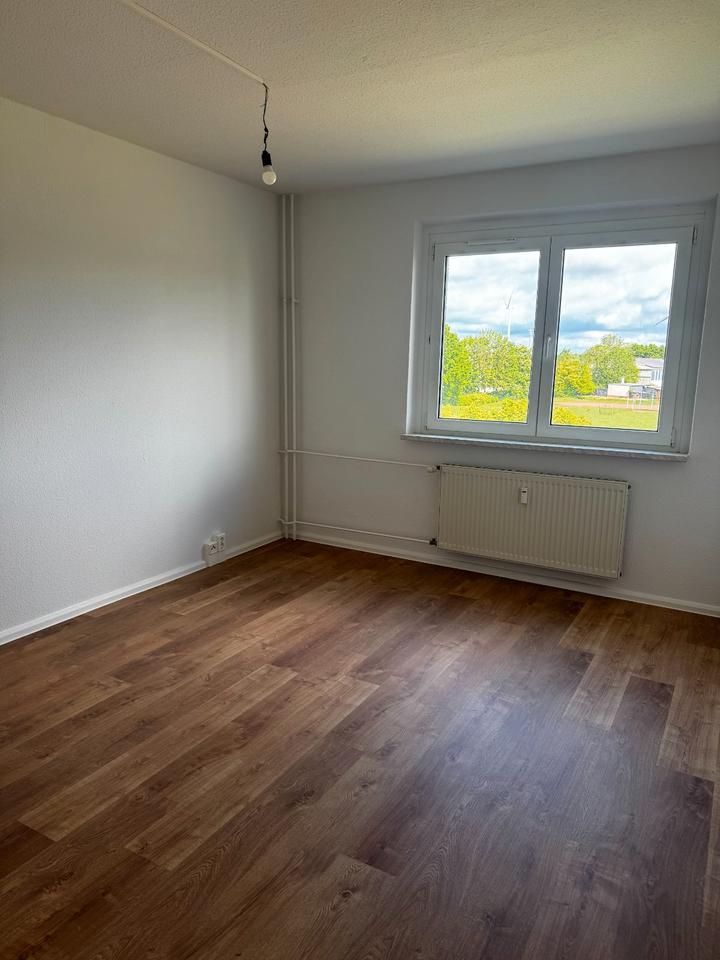 Thumbnail-Schöne 3 Raum-Wohnung mit Balkon